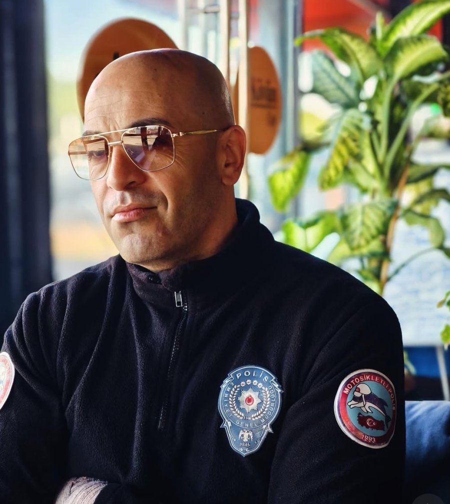 Babaya Son Bakış: Kazada Hayatını Kaybeden Polis Gözyaşlarıyla Uğurlandı