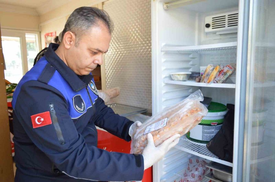 Konyaaltı’nda Kantinlere Sıkı Denetimi