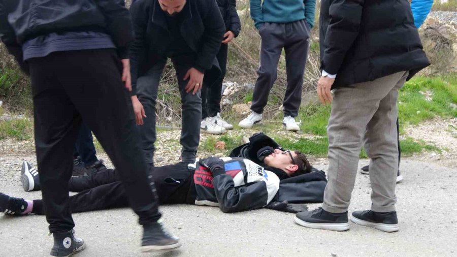 Alanya’da Otomobil İle Motosiklet Çarpıştı: 1 Yaralı