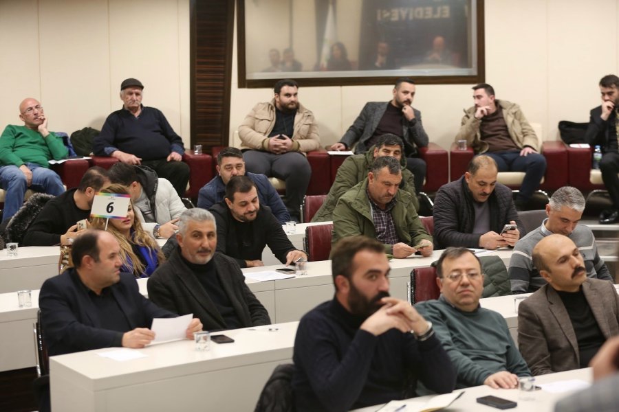 Başkan Çolakbayrakdar, "ihale Gelirleri, Hemşehrilerimize Yatırım Olarak Geri Dönecek"