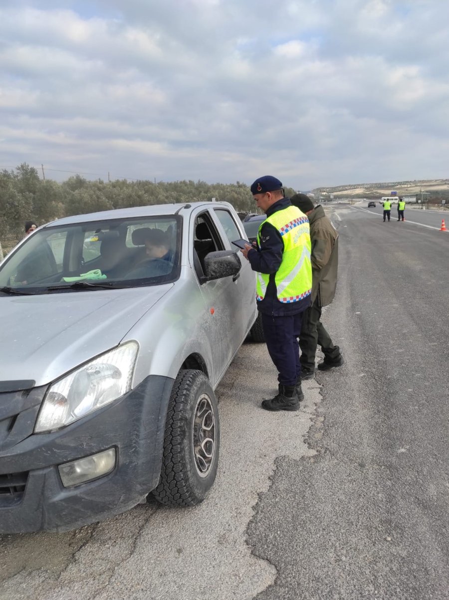 Mersin’de Ormanlık Alanlarda Önleme Aramaları Sürüyor
