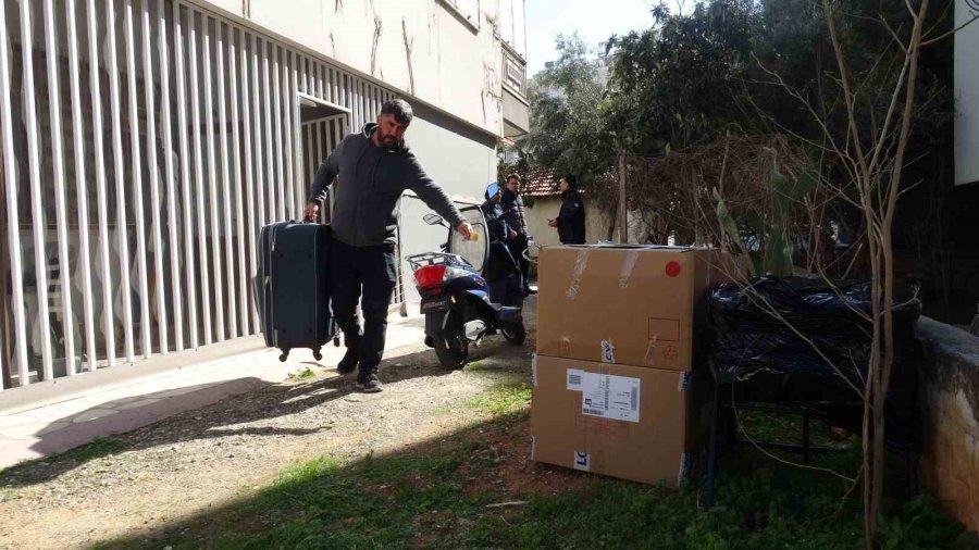 Tahliye Kararı Çılgına Çevirdi: Bebeği, Eşi Ve Kendisi İle Birlikte Evi Yakmakla Tehdit Etti