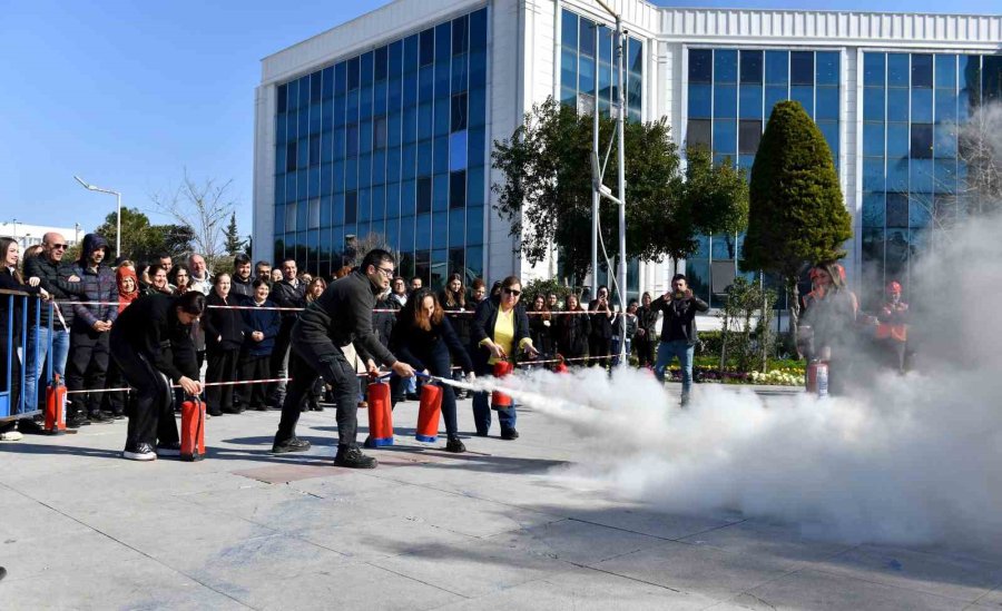 Muratpaşa Belediyesinde Yangın Tatbikatı