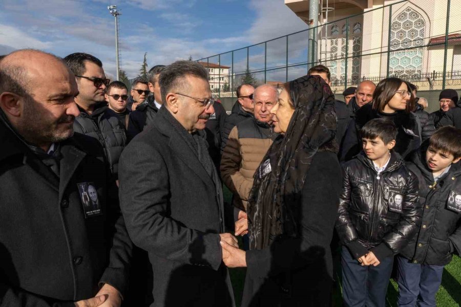 Vali Aksoy, Fethi Heper İçin Düzenlenen Anma Programına Katıldı