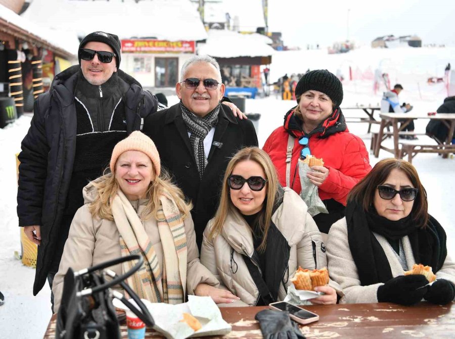 Avrupalı Kayakseverlerden Erciyes’e Övgü