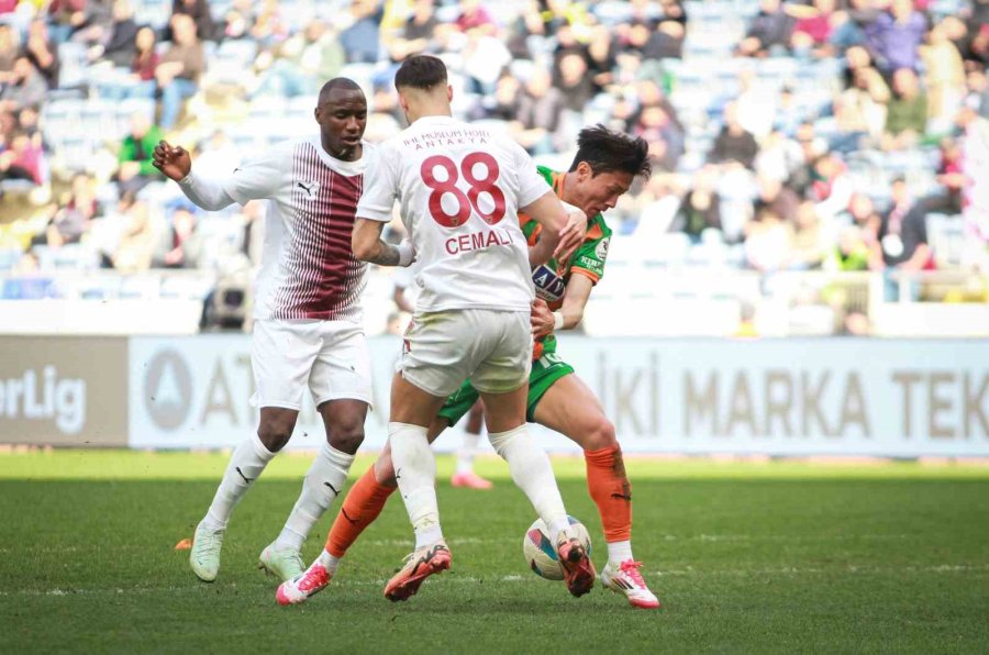 Trendyol Süper Lig: Atakaş Hatayspor: 1 - Corendon Alanyaspor: 0 (maç Sonucu)