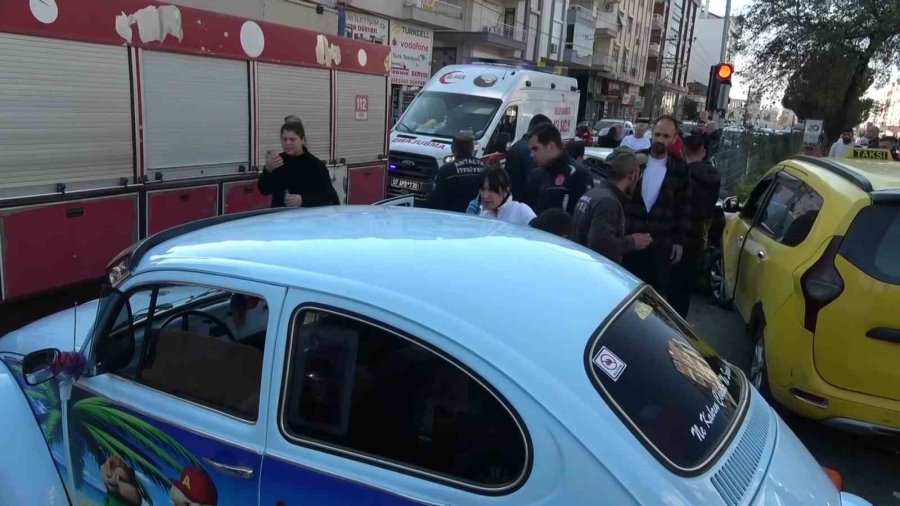 Direksiyon Başında Baygınlık Geçirdi, Ortalığı Savaş Alanına Çevirdi: 4 Yaralı