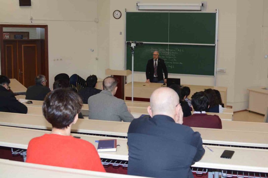 Anadolu Üniversitesi Hukuk Fakültesi Arama Konferansı Gerçekleştirildi