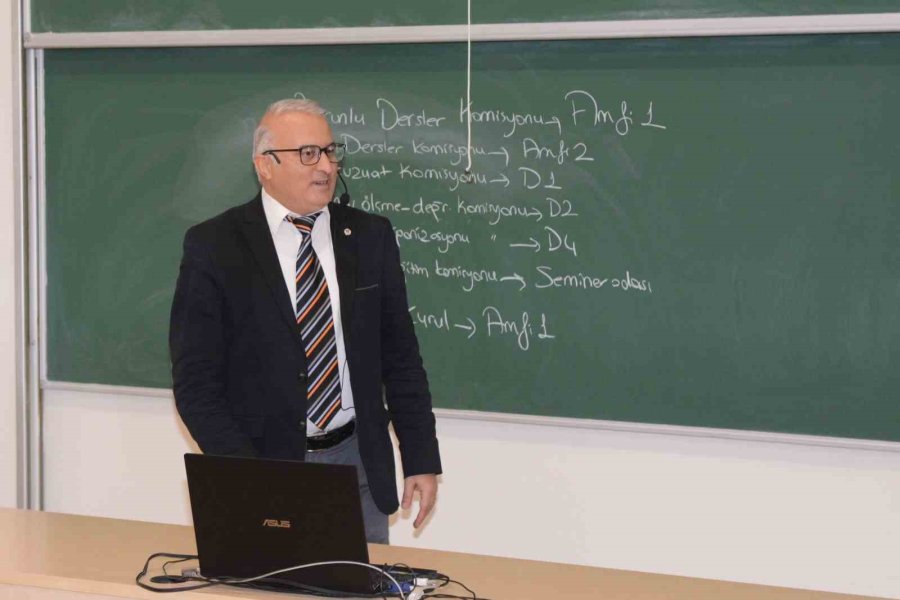 Anadolu Üniversitesi Hukuk Fakültesi Arama Konferansı Gerçekleştirildi