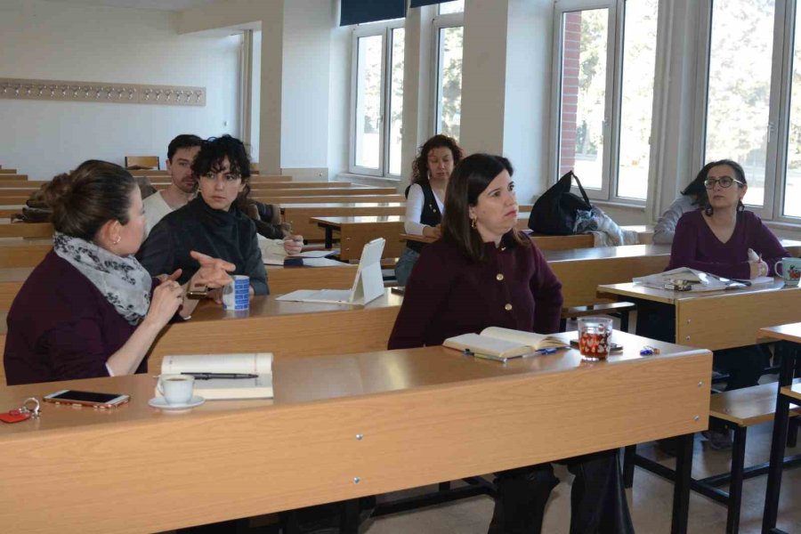 Anadolu Üniversitesi Hukuk Fakültesi Arama Konferansı Gerçekleştirildi