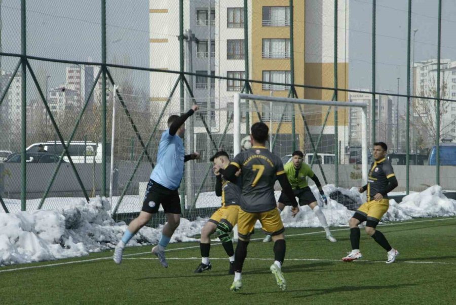 Emt Döğergücü Fk Rekora Koşuyor