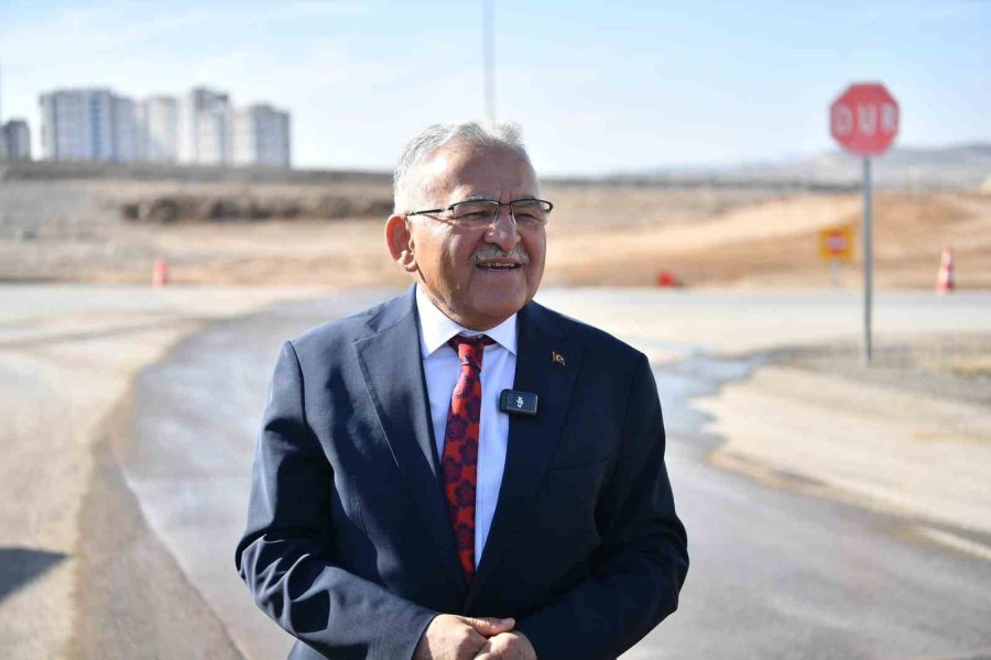 İldem Bölgesi’nde Yol Çalışmasını İnceleyen Büyükkılıç: "kayseri Gelişiyor, Güzelleşiyor"