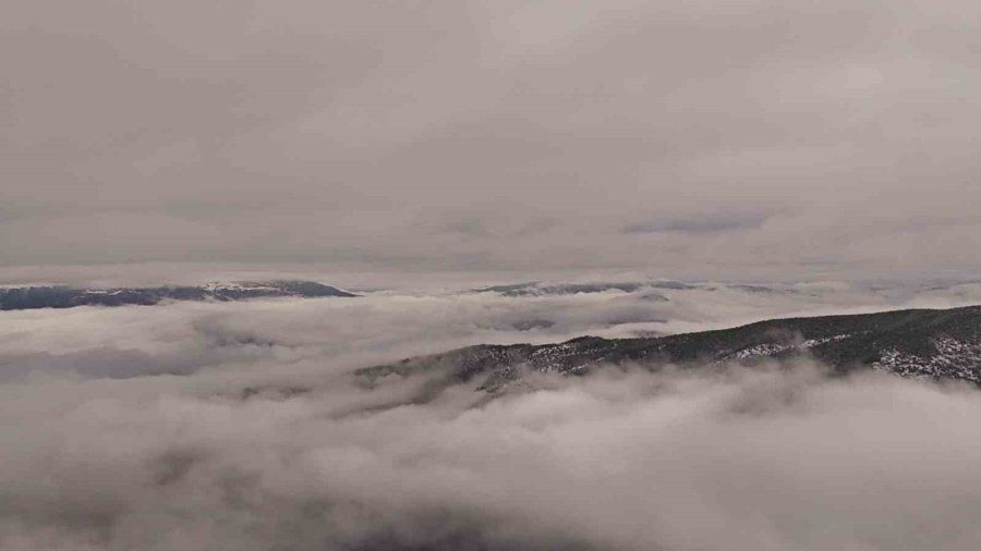 Eskişehir’in Kırsalına Yağan Kar Eşsiz Manzaralar Oluşturdu