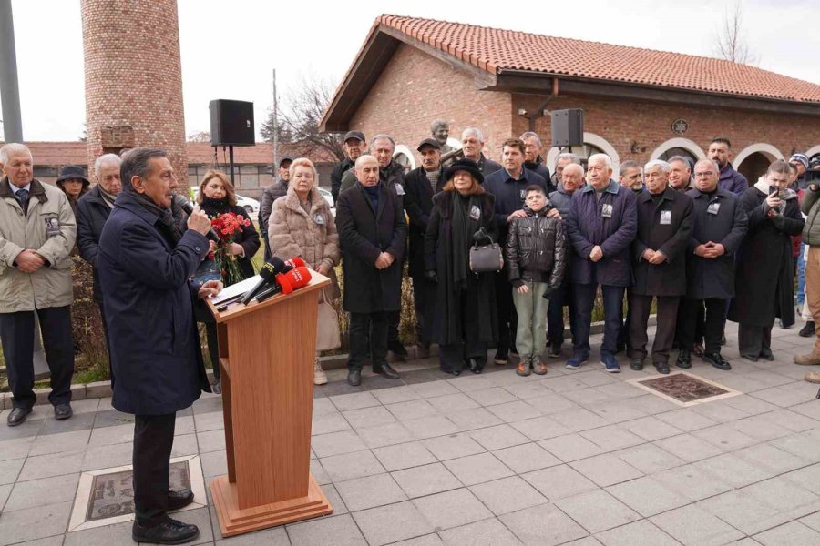 Eskişehirspor’un Efsane Futbolcusu Fethi Heper Anıldı