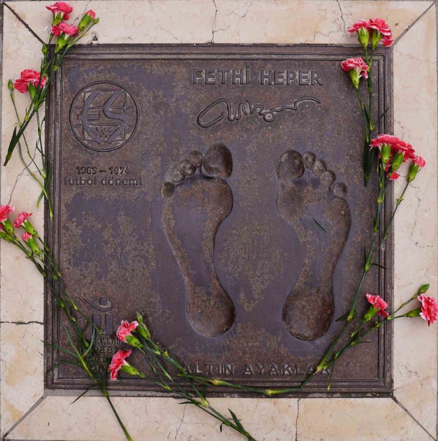 Eskişehirspor’un Efsane Futbolcusu Fethi Heper Anıldı