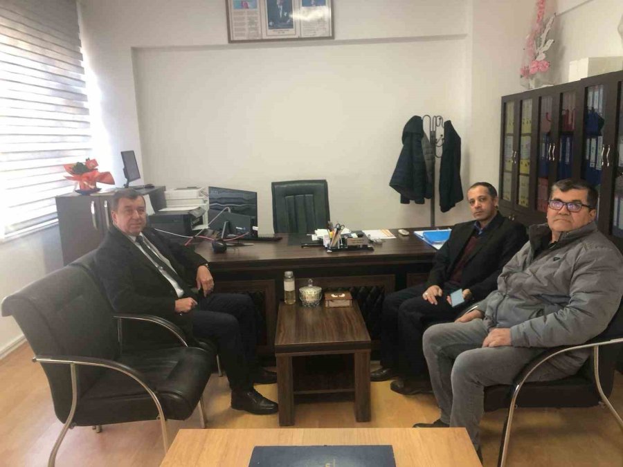 Cumhuriyet Ortaokulu’na Kantin Ve Spor Odaları Kazandırıldı