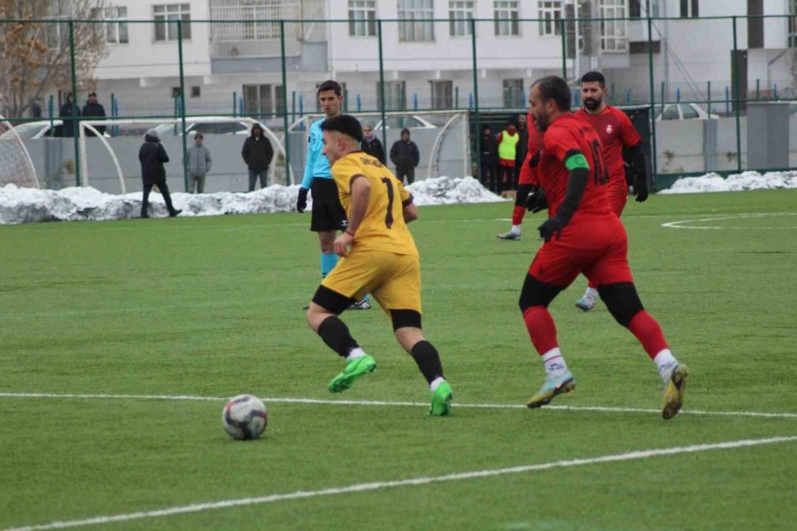 Kocasinan Şimşekspor Galibiyetle Başladı