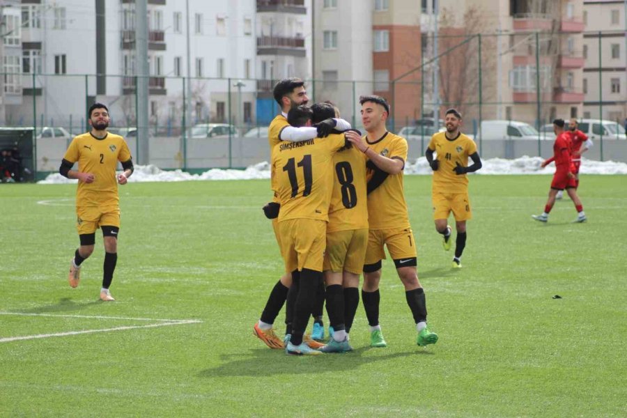 Kocasinan Şimşekspor Galibiyetle Başladı