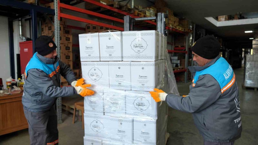 Alanya Belediyesi Ramazan Bereket Paketlerinin Dağıtımına Başladı