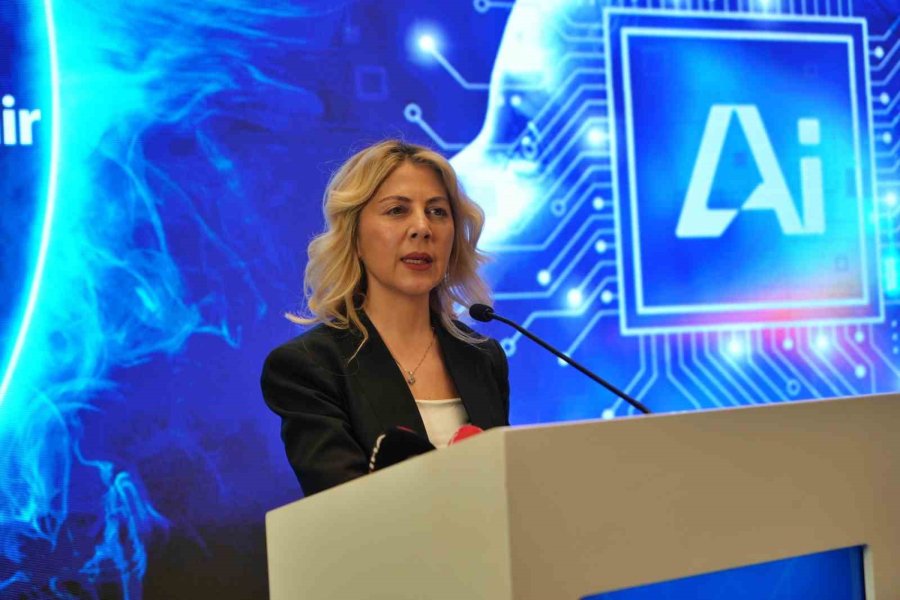 "eğitimde Yapay Zekânın Abc’si" Konferanslarının Üçüncüsü Antalya’da Gerçekleştirdi