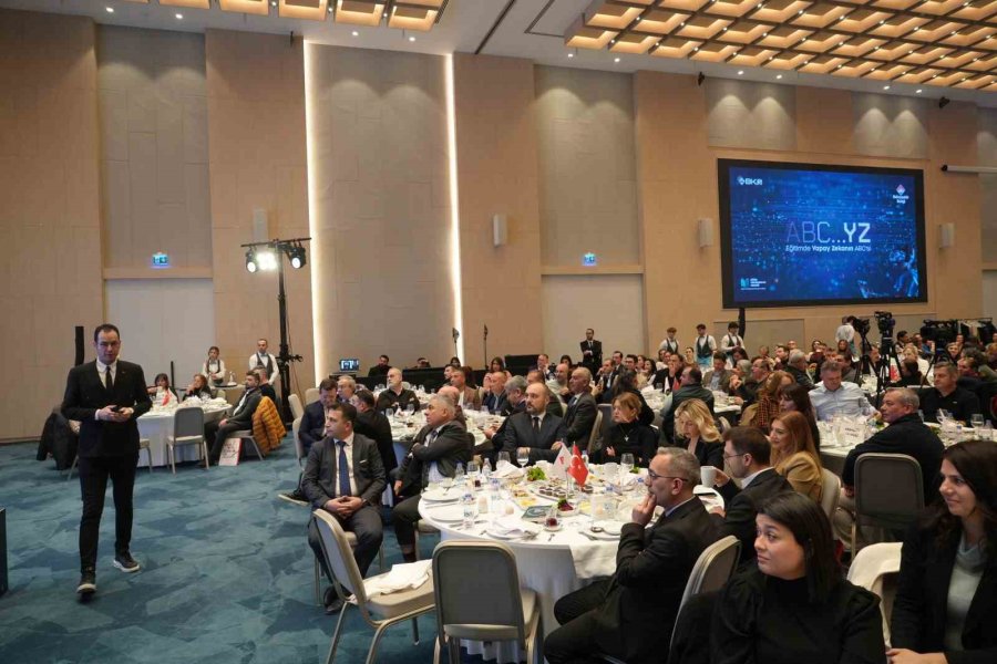 "eğitimde Yapay Zekânın Abc’si" Konferanslarının Üçüncüsü Antalya’da Gerçekleştirdi