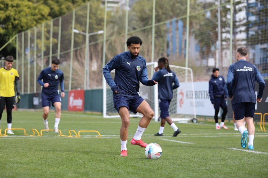 Alanyaspor, Mke Ankaragücü Maçı Hazırlıklarını Tamamladı