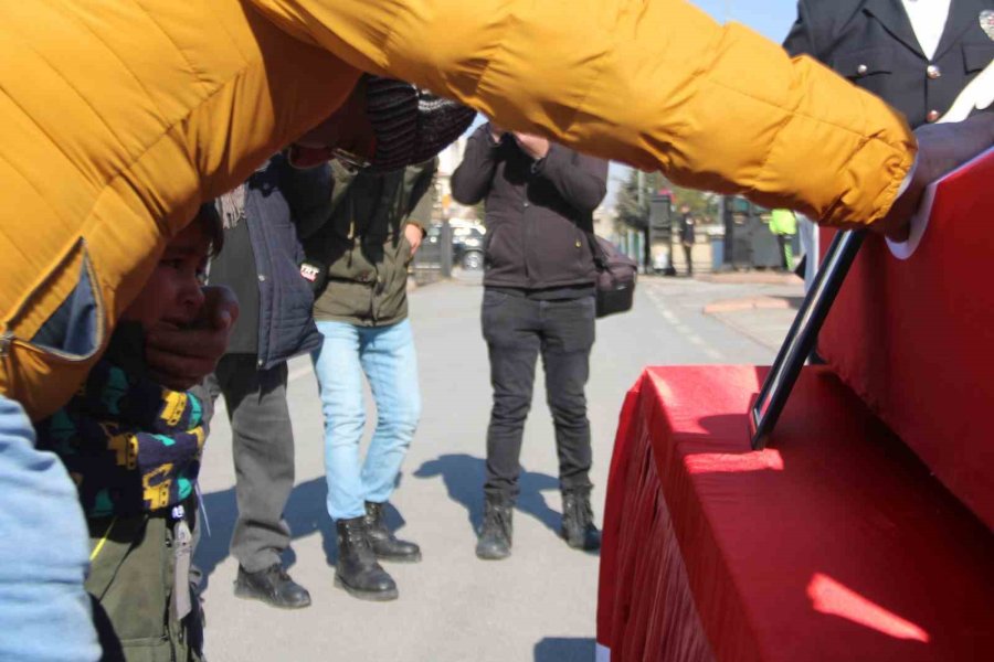 Şehit Babaya Gözyaşlarıyla Veda