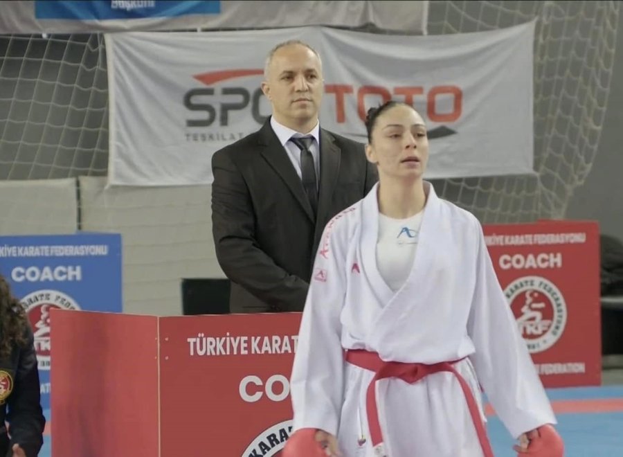 Gülbahar Gözütok,türkiye İkincisi Oldu