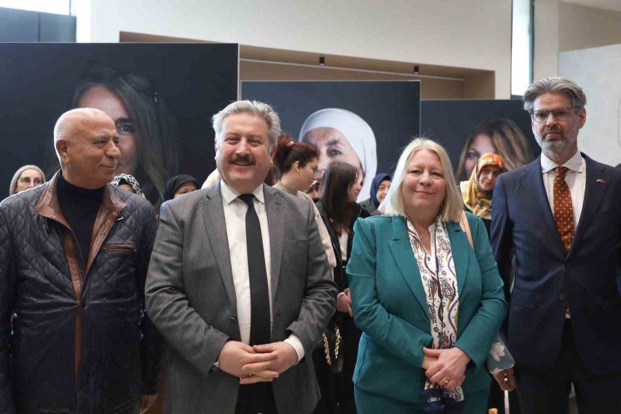 Melikgazi Belediyesi Gurbetçilerin Hikayelerine Dokundu