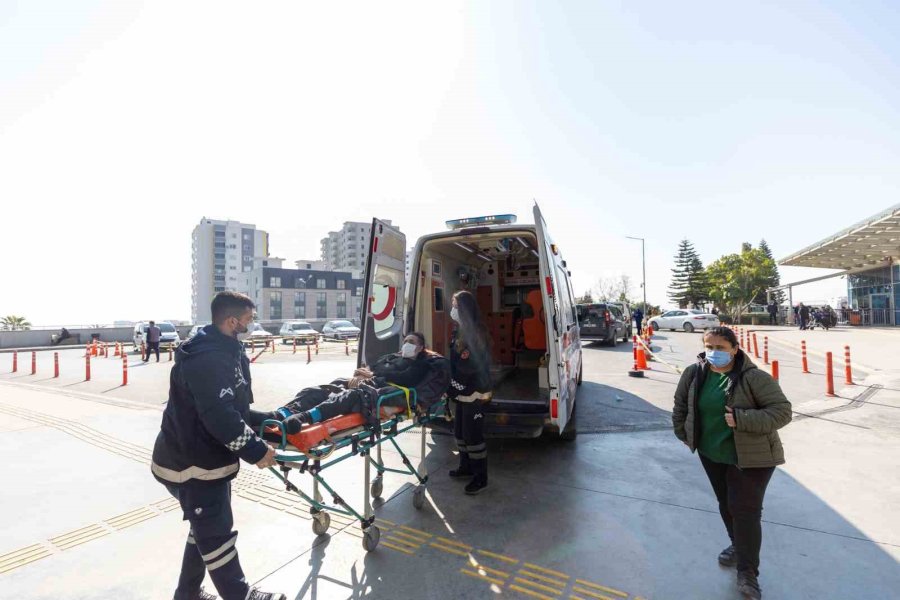 Mersin’de ’hasta Nakil Ambulansı’ İle 70 Bin Hasta Taşındı