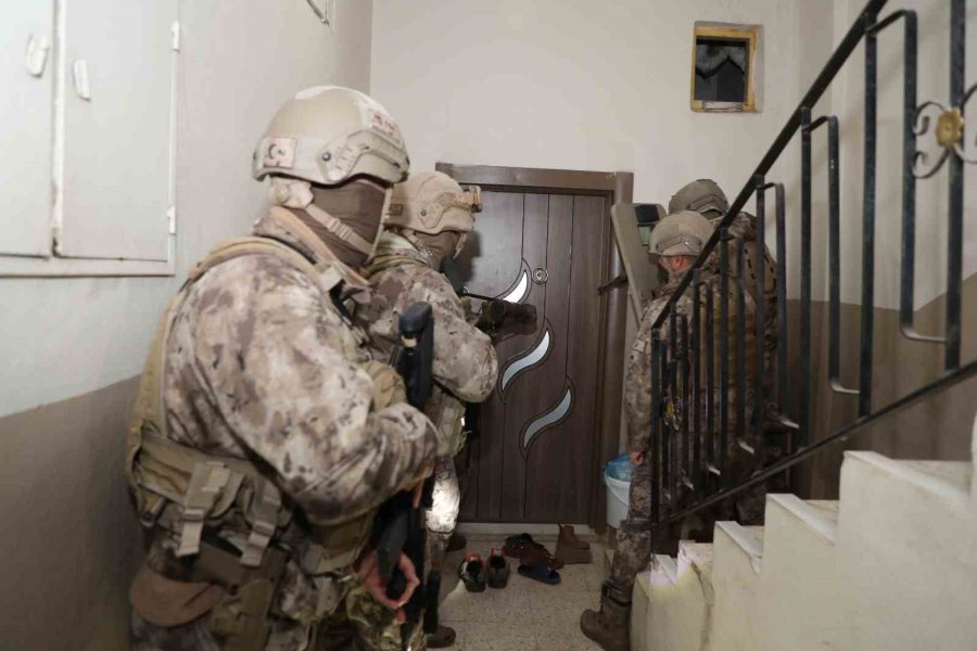 Mersin’de Tefeci Operasyonu: 7 Tutuklama