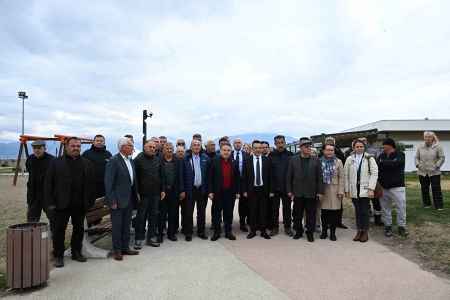 Başkan Böcek: "çiftçimizin Alın Teriyle Ürettiği Ürünleri İsraf Etmiyoruz"