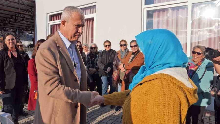 Başkan Özçelik: ’’ Büyükşehir İle El Ele Alanya’mıza Hizmet Ediyoruz’’