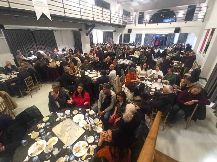 Eskişehir’deki Sivrihisarlılar Geleneksel ‘arabaşı’ Etkinliğinde Buluştu