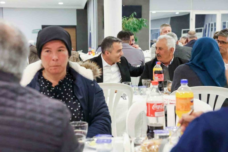 Manavgat Belediyesi’nden Emekli Çalışanlara Teşekkür Yemeği