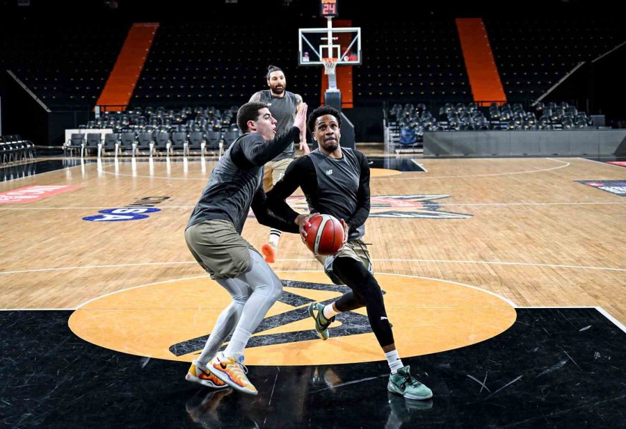 Mersin Spor, Manisa Basket’i Gözüne Kestirdi