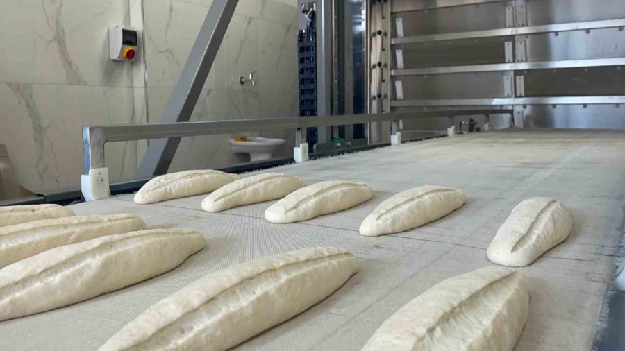 Mahalle Sakinlerine 40 Yıllık Fırından Anlamlı Jest