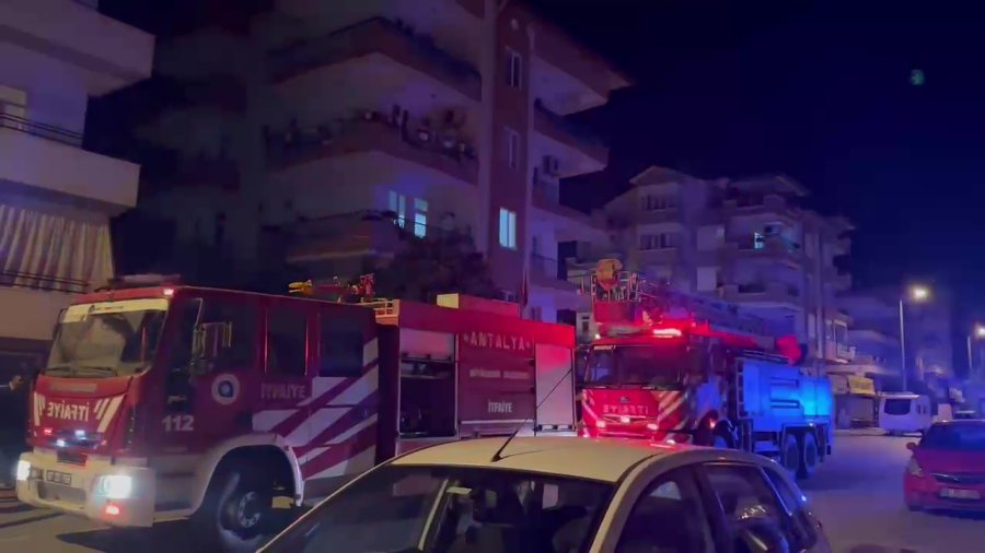 Manavgat’ta Dairede Çıkan Yangın Korku Dolu Anlar Yaşattı