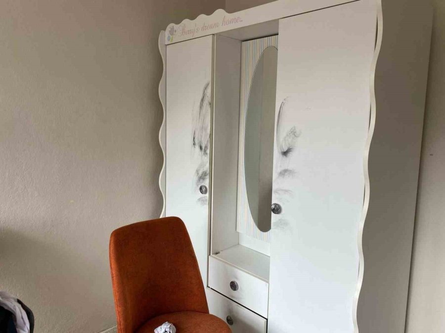 Komşuları Taşındığını Sandı, Evine Geldiğinde Hayatının Şokunu Yaşadı