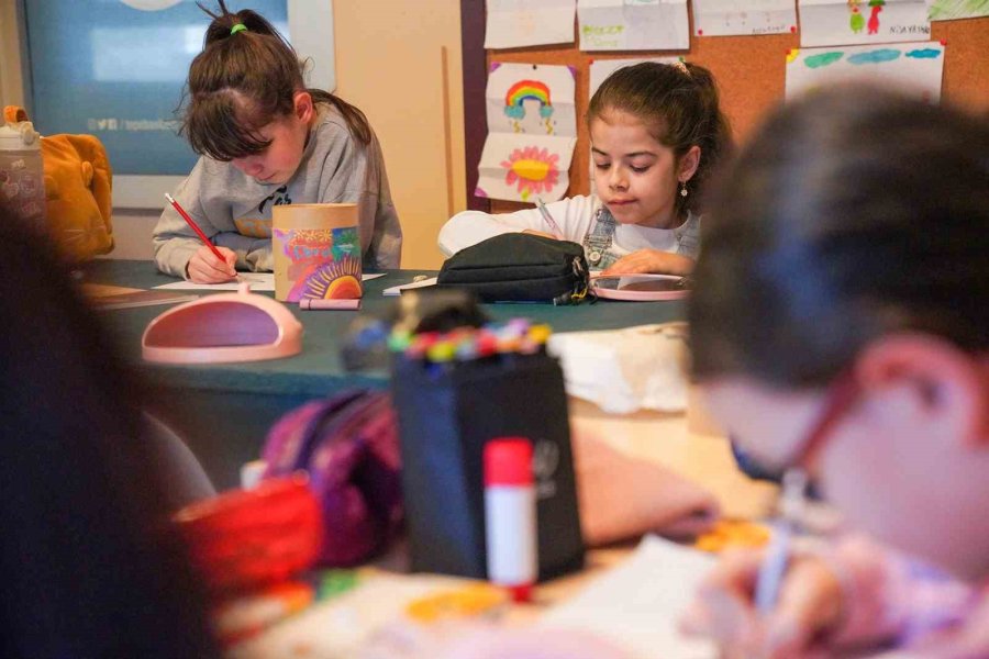 Çocukların Gelişimine Katkı Sağlanıyor