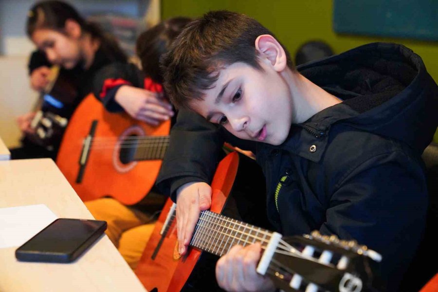 Çocukların Gelişimine Katkı Sağlanıyor