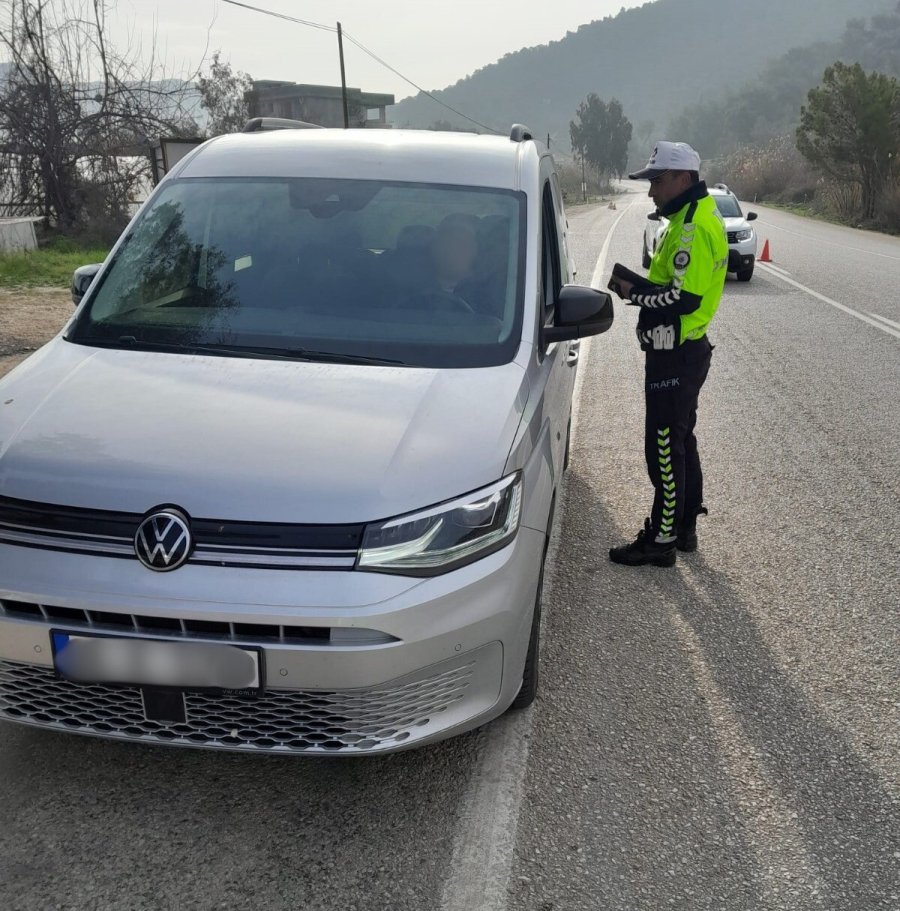 Antalya’da 18 Bin 4 Araç Ve Sürücüsüne Ceza Uygulandı