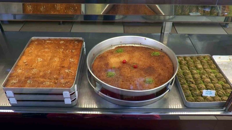 Merdiven Altı Tatlılara Dikkat