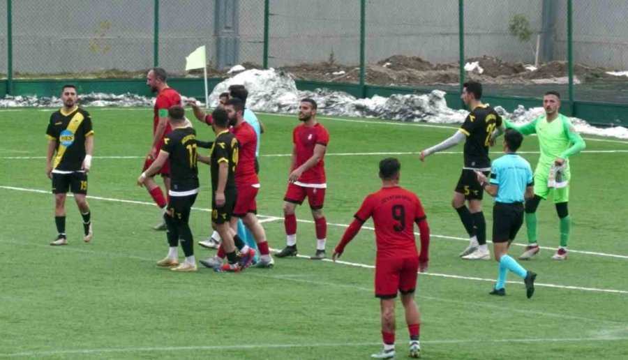 Kayseri Süper Amatör Küme Play-off: Hacılar Erciyesspor: 0 - Özvatanspor: 1