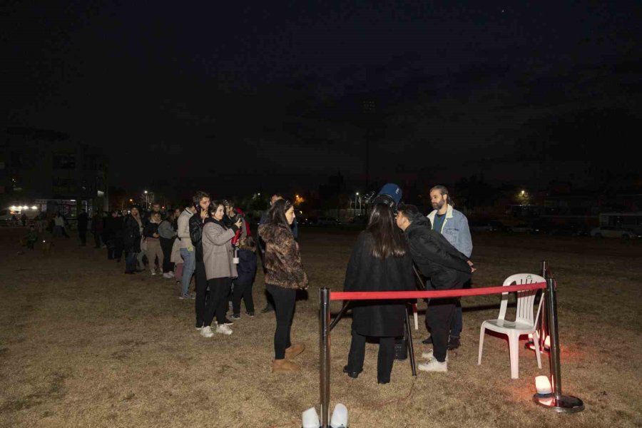 Gezegen Geçidi Mersinlileri Büyüledi