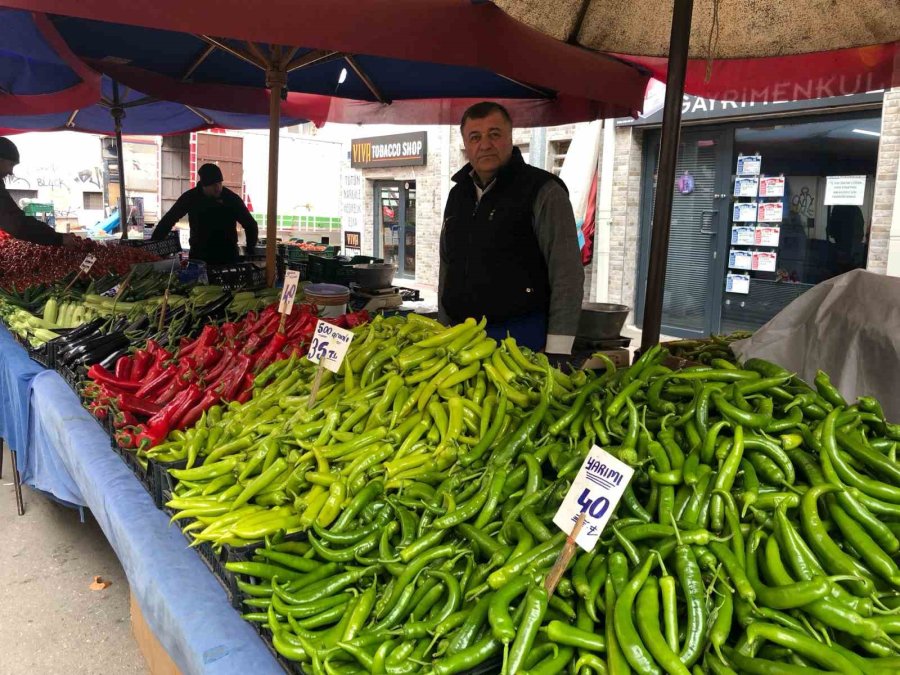 Pazar Esnafı Sahip Çıkılmayı Bekliyor