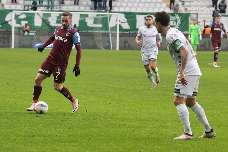 Trendyol Süper Lig: Konyaspor: 1 - Trabzonspor: 0 (maç Sonucu)