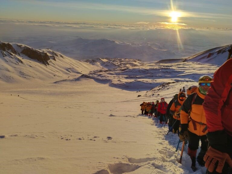 16. Erciyes Dağı Uluslararası Tırmanışı Yapıldı