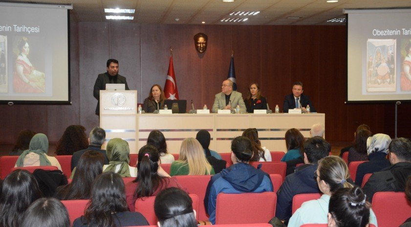 Anadolu Üniversitesinde "obezite İle Mücadele" Konuşuldu