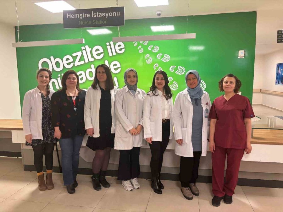 6 Yılda 676 Hastayı 7 Ton Kilo Kaybıyla Mezun Ettiler